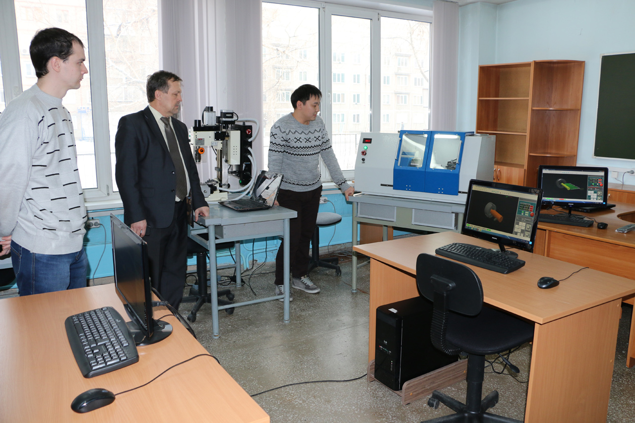 Подписание соглашения о сотрудничестве между ХТИ – филиалом СФУ и ГБОУ СПО РХ «Техникум коммунального хозяйства и сервиса» Подписание соглашения о сотрудничестве между ХТИ – филиалом СФУ и ГБОУ СПО РХ «Техникум коммунального хозяйства и сервиса»